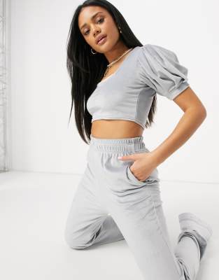 crop and joggers set