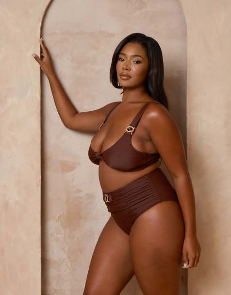 Moda Minx Curve x Alessa Tyrrell-Charles - Bikini marrón café con detalle anudado en la parte delantera y detalle de gema - view 1