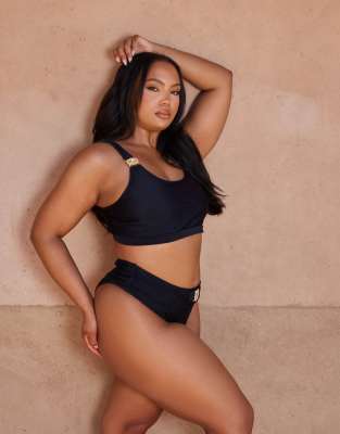 Moda Minx Curve X Bernadette Afia - Amour - Kurz geschnittenes Bikinioberteil in Schwarz