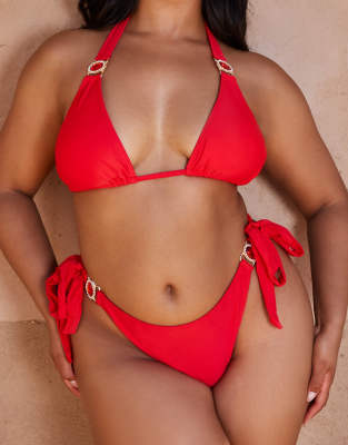 Moda Minx Curve X Bernadette Afia - Amour - Seitlich gebundene Bikinihose in Rot