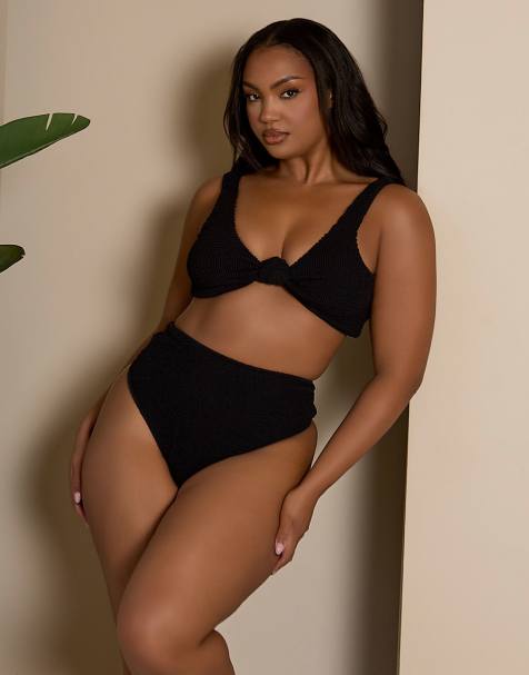 Moda Minx Curve x Bernadette Afia - Bikinitop met knoop van kreukelstof in zwart - view 1