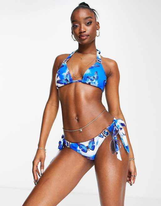 Moda Minx - Give Me Butterflies Armour - Bikinibroekje met gestrikte zijkanten, kristallen en en blauwe vlinderprint 