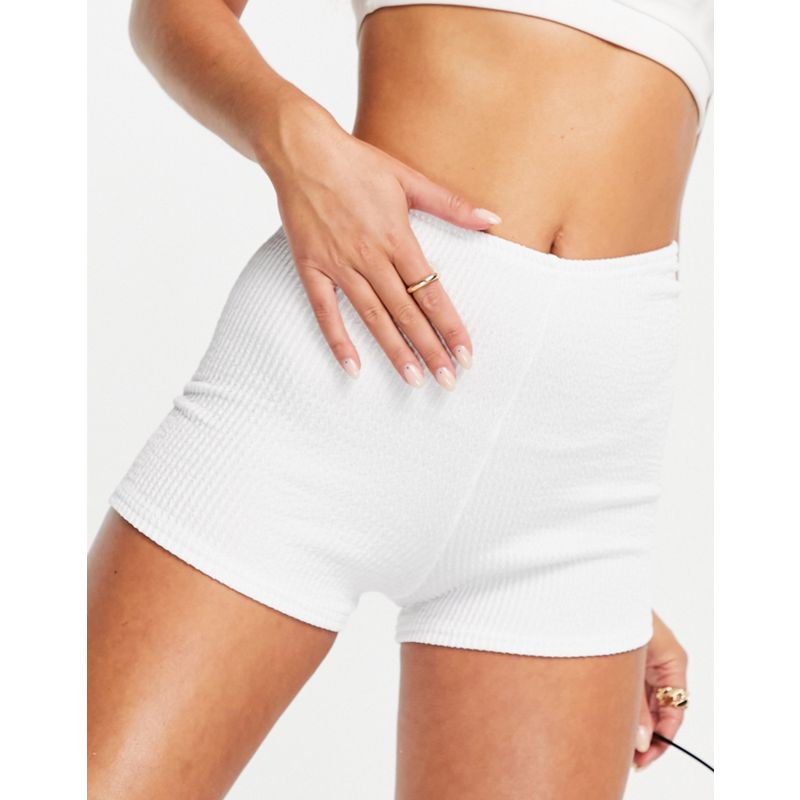 Pantaloncini a vita alta Donna Moda Minx - Leggings corti stropicciati mix & match bianchi