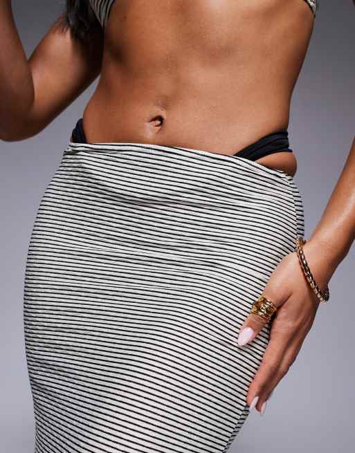 Moda Minx textured maxi skirt in monochrome stripe, 3 of 5