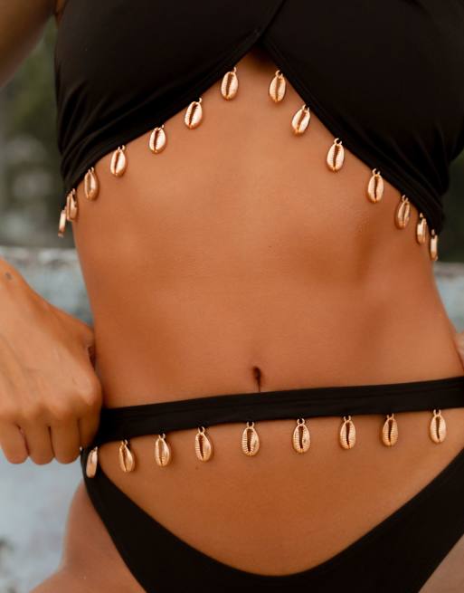 Moda Minx x Agnes Pimentel – Svart bikiniöverdel i omlottdesign framtill med snäckskalsdetaljer, 4 av 4