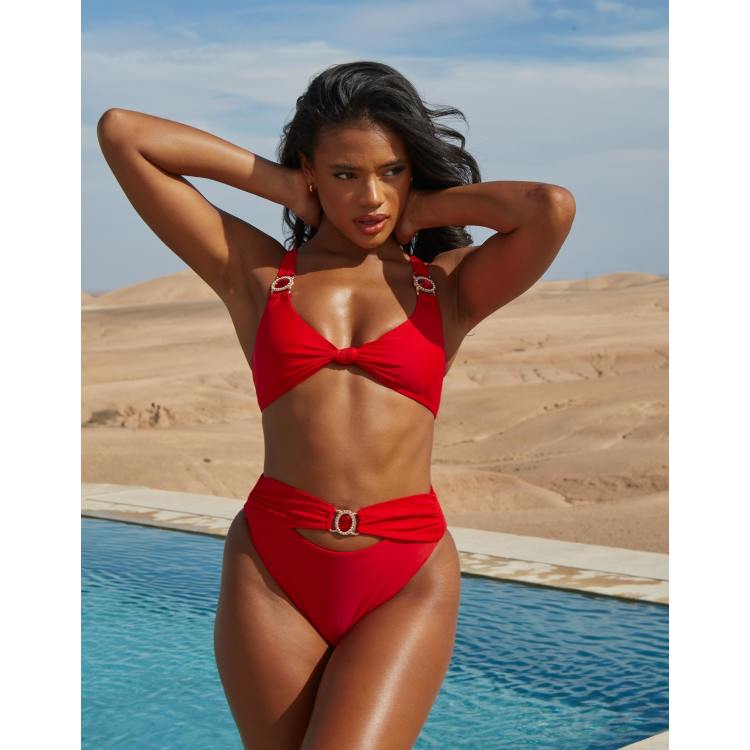 206157830-1-red?$n_750w$&wid=