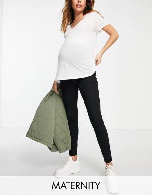 фото Моделирующие и прилегающие джегинсы черного цвета new look maternity-черный