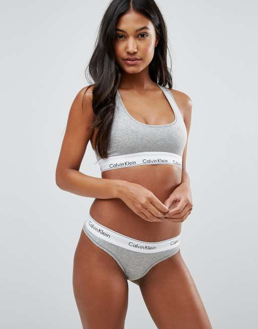 Moderne g-streng i bomuld fra Calvin Klein, 4 af 4