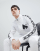 Thumbnail 1 van 3
