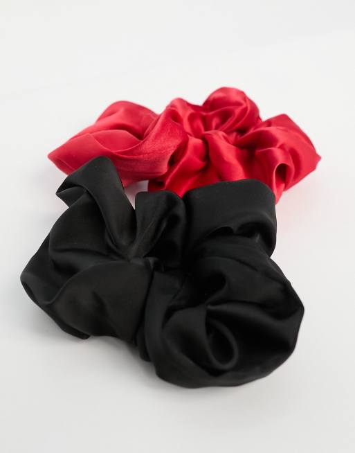 Monki 2 pack hair scrunchies in black and red