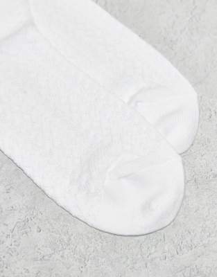 Monki 2 Pack Pointelle Ankle Socks In White