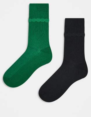 Monki - 2er-Pack Knöchelsocken in Schwarz und Grün mit Bogenkante-Bunt