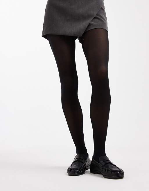 Kleid Mit Schwarzer Strumpfhose Und Sneaker Next Strumpfhose Black