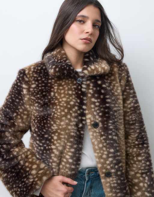 Monki 70s faux-fur jas met bruine hertenprint, 3 van 5