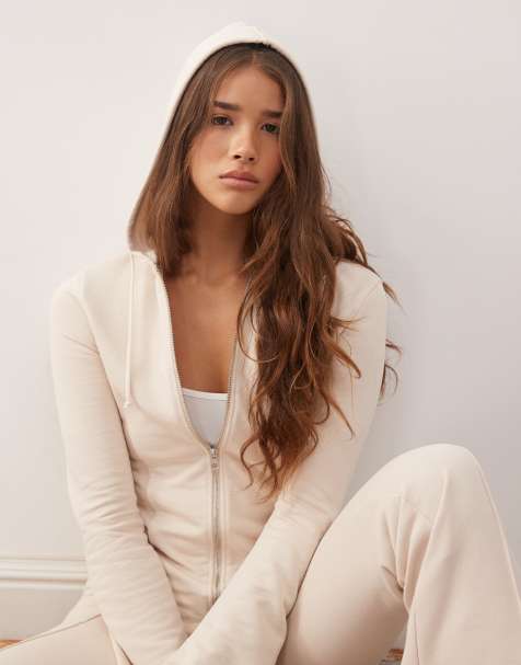 Monki - Aansluitende hoodie met uitlopende mouwen in beige, deel van co-ord set - view 1