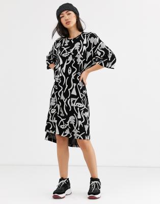 black and white print midi dress