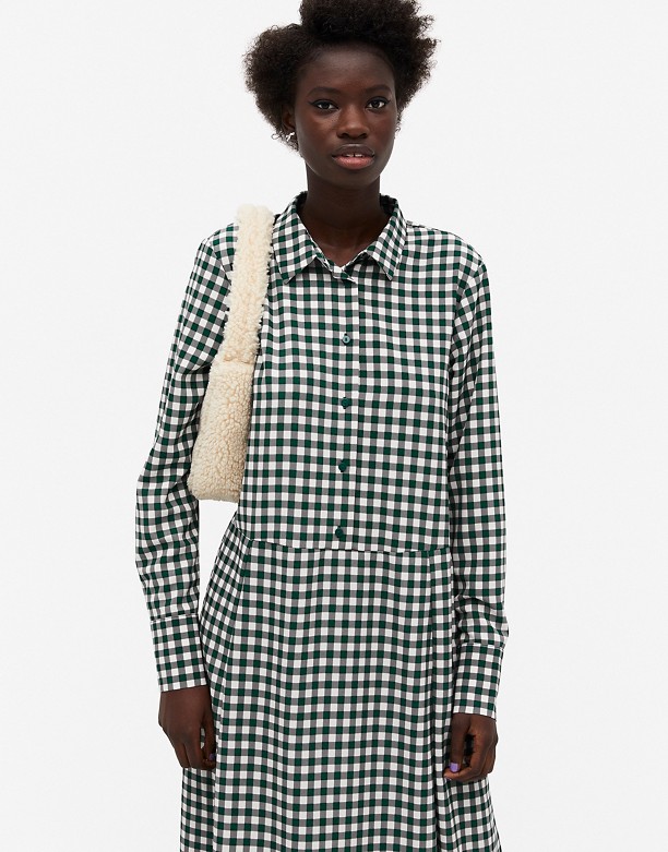  Najnowsze Kolekcje Monki – Ada – Zielona sukienka koszulowa midi w kratkę vichy Zielona kratka vichy