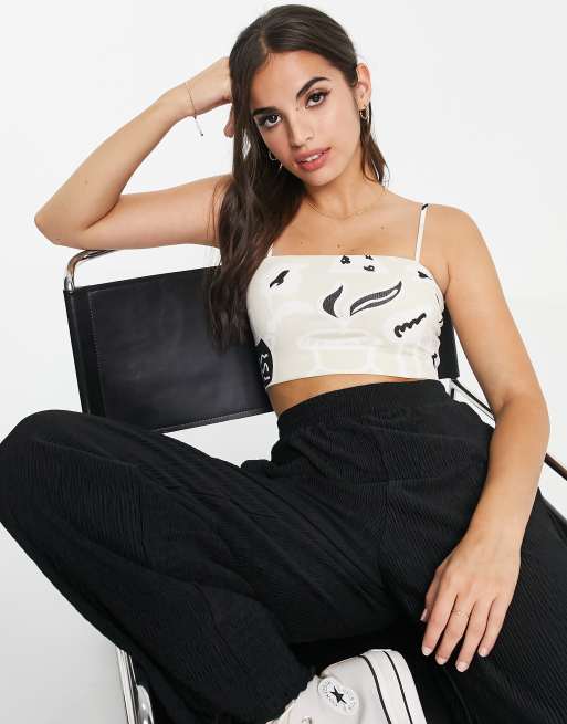 Monki Alice vase print cropped singlet in beige