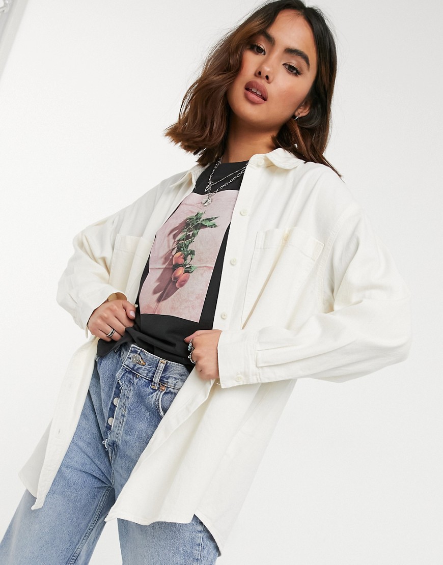 Monki - Allison - Camicia di jeans oversize in cotone organico color écru-Bianco
