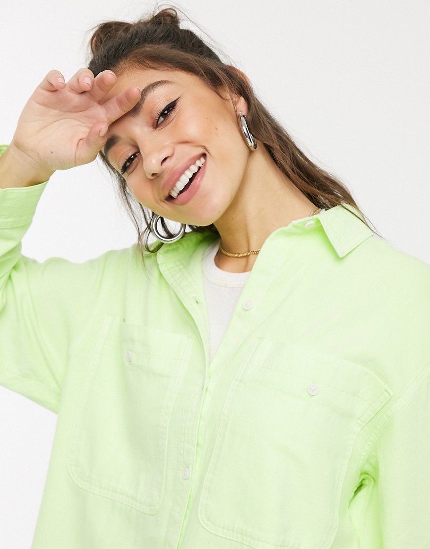 Monki - Allison - Limegrøn skjorte i økologisk bomuld-Gul