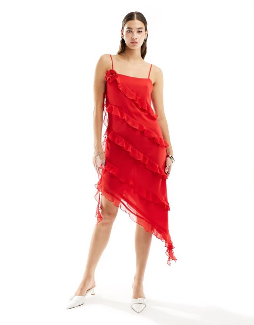 Monki - Asymmetrische midi jurk met ruche detail in rood