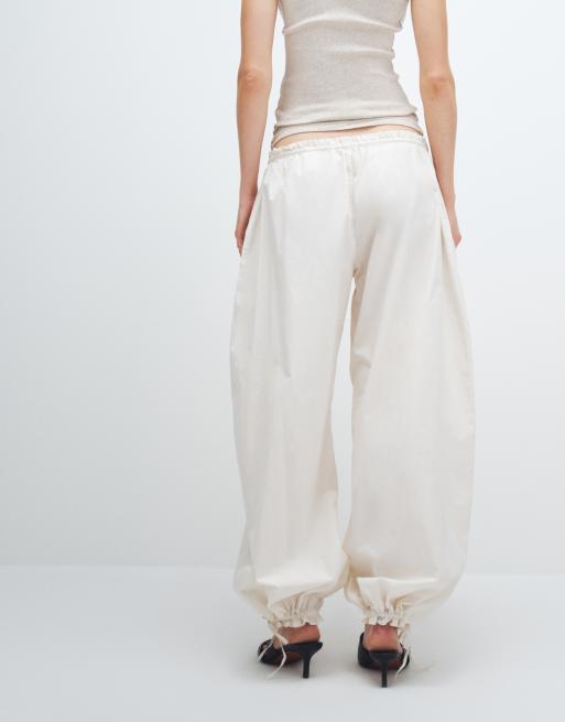 Monki balloon leg pants in white, 3 of 11