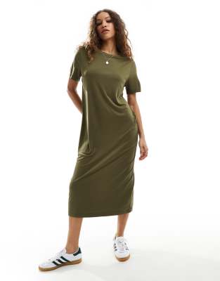 Monki - Besonders weiches T-Shirt-Kleid in Khaki-Grün