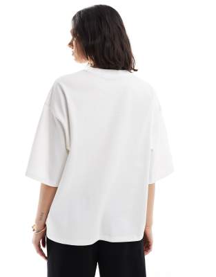 Monki Boxy Heavy T-shirt In White