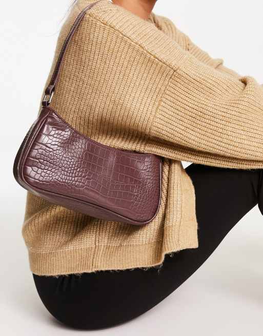 Monki – Brązowa torebka na ramię z imitacji skóry krokodyla w stylu lat 2000.