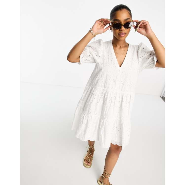 White broad hot sale anglaise dress