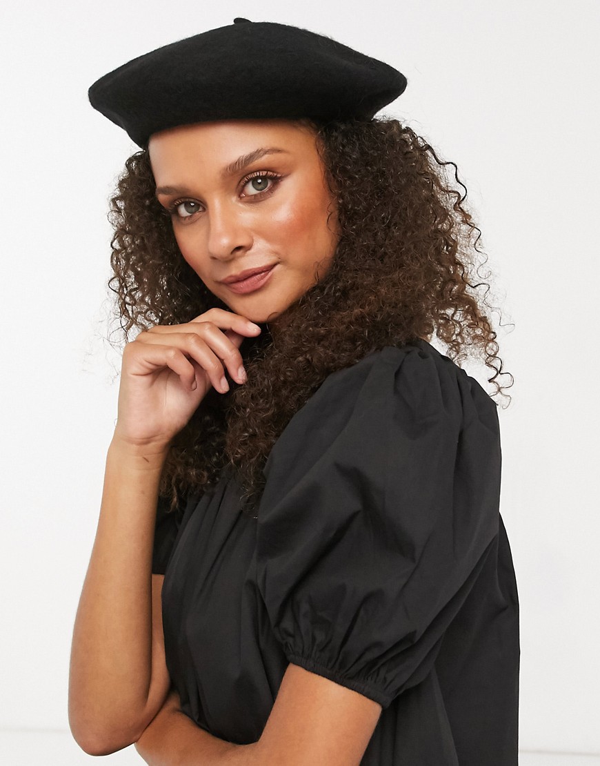 Monki Brooklyn beret hat in black