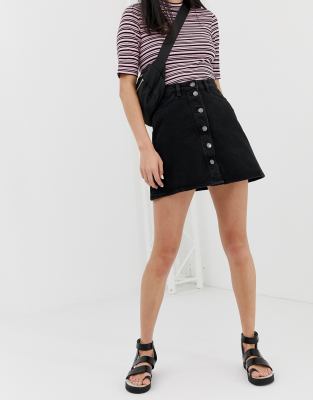 business dinner attire for ladies