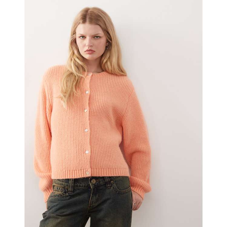 209987533-1-peachyorange?$