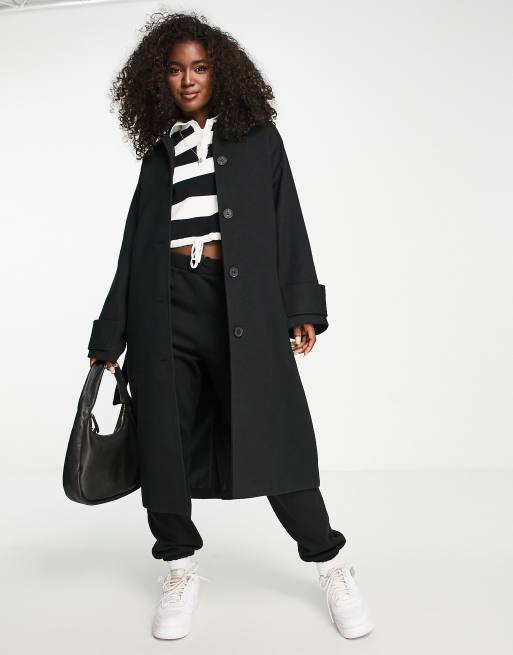 Monki - Cappotto taglio lungo nero con cintura e bottoni