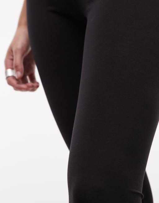 Monki – Caprihose aus elastischem Jersey in Schwarz, 4 von 5