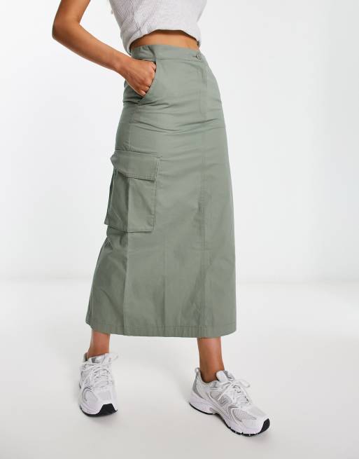 Midi skirt with shop pockets in front