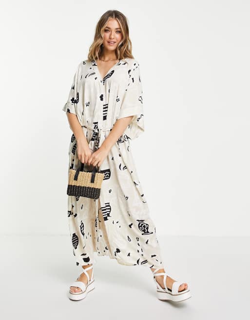 Monki Carro midi kaftan dress in abstract print