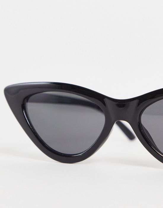 https://images.asos-media.com/products/monki-cat-eye-sunglasses-in-black/202669609-2?$n_550w$&wid=550&fit=constrain