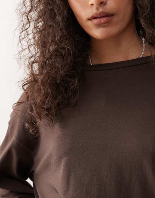 Monki - Chokoladebrun oversized T-shirt med lange ærmer og slidser i siderne, 3 af 4