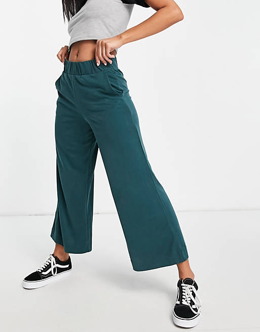 Monki Cilla wide leg crop trousers in dark green
