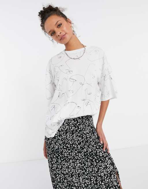 Monki Cissi T shirt en coton avec imprime visage Blanc WHITE