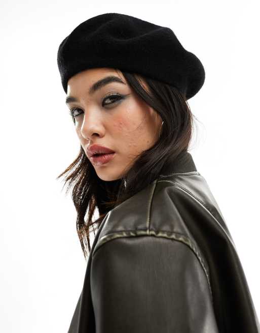 Monki classic beret hat in black