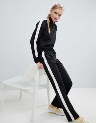 wide leg joggers with side stripe