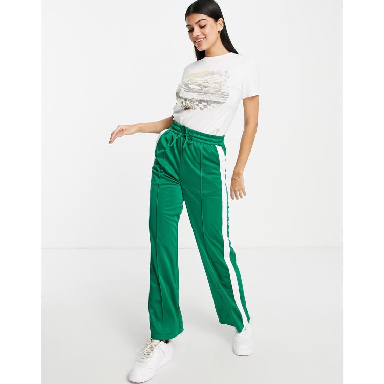 Green hotsell tracksuit bottoms