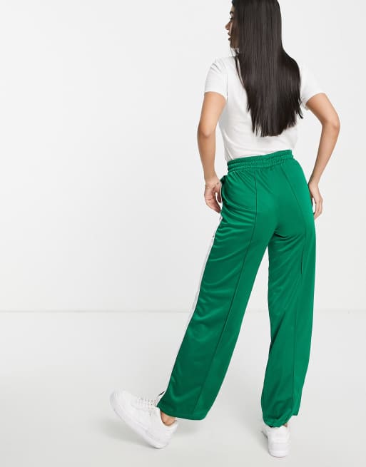 Monki sports legging co-ord in green