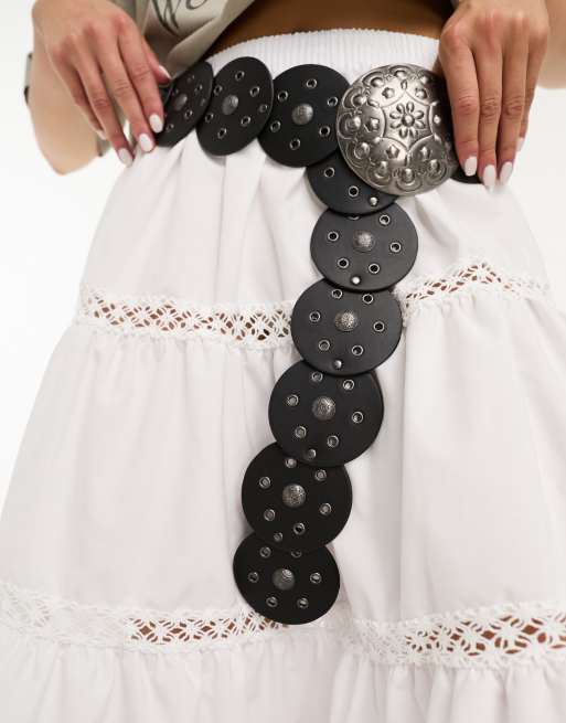 Monki - Concho - Cintura stile cowboy nera con dischi grandi e borchie in metallo