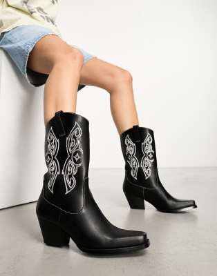 Monki - Cowboystiefel in Schwarz