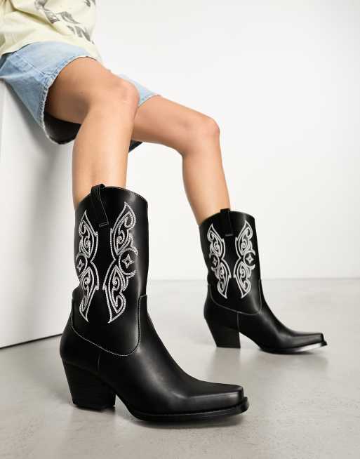 Monki – Cowboystiefel in Schwarz