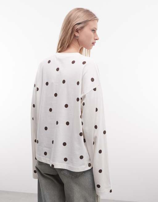 Monki - Cremefarvet oversized T-shirt med lange ærmer og polkaprikker, 4 af 4