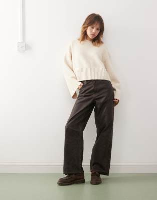 Monki Crew Neck Knit Sweater With Ribbed Cuffs And Hem Detail In Neutral